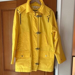 Tommy Hilfiger Yellow Toggle Raincoat vintage women’s size Large